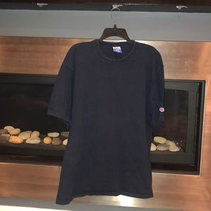 Men’s XL champion basic navy tee shirt